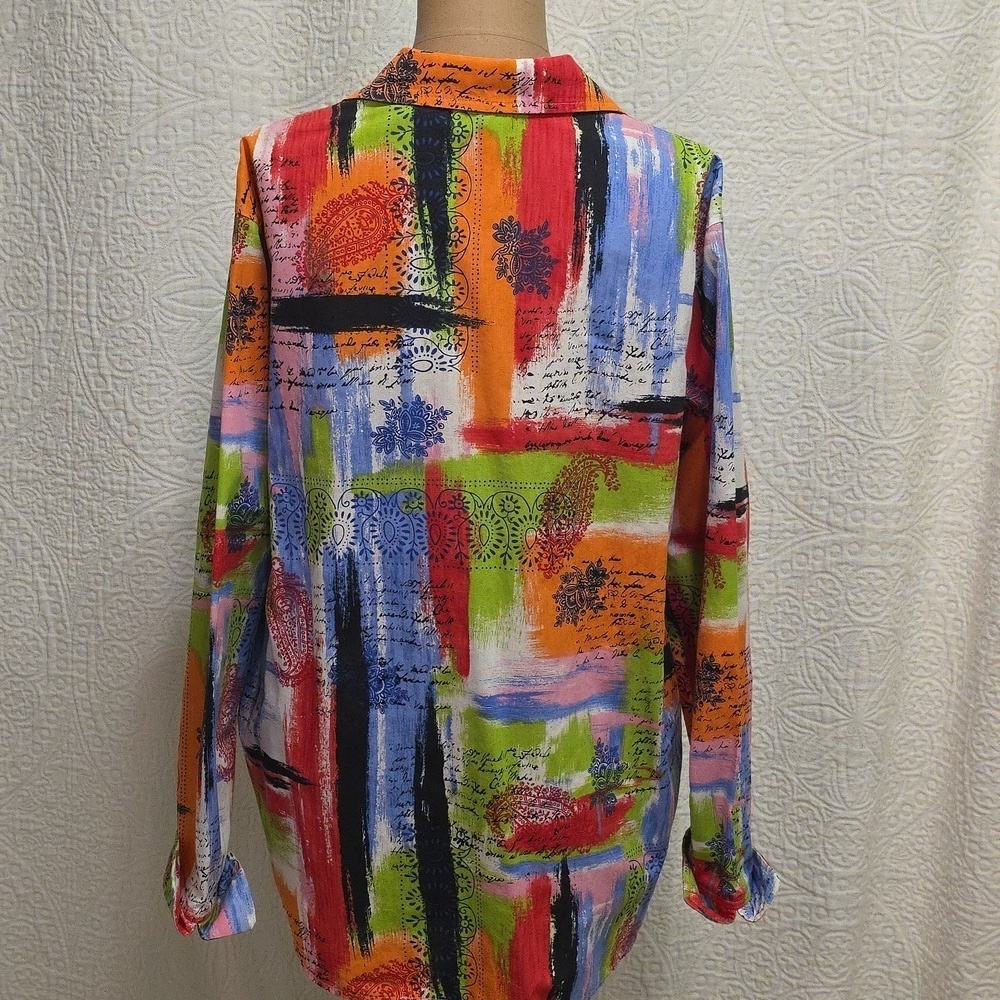TravelSmith Red Orange Green Blue Graphic Button Down Shirt Vacation - Picture 7 of 9